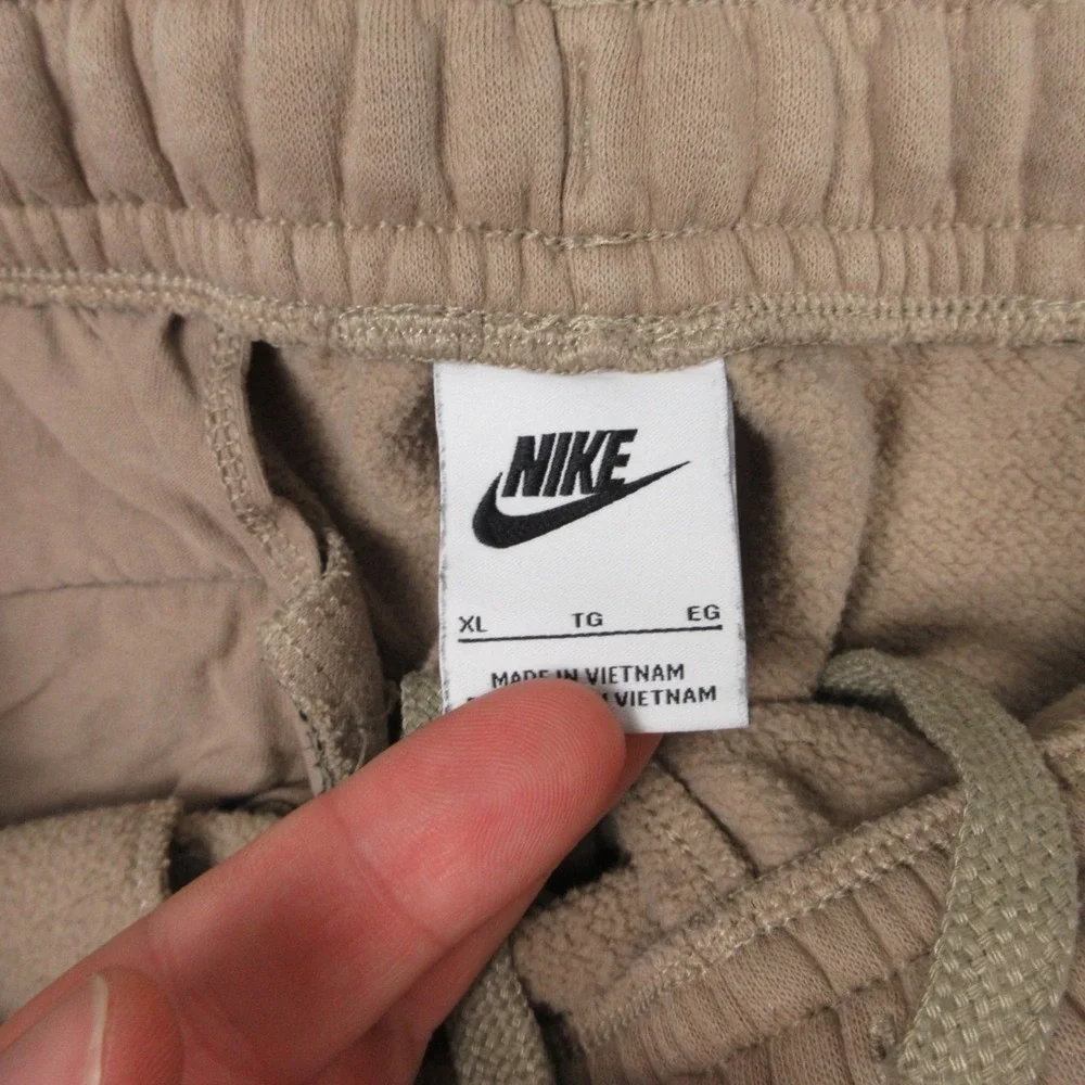 Nike Sweatpants Mens XL Tan Sportswear Club Fleece Joggers Casual Comfort Logo